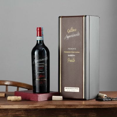 Rượu vang ý Gattone Appassimento là một chai rượu vang Ý đặc sắc đến từ vùng Piemonte, được làm từ giống nho truyền thống Barbera