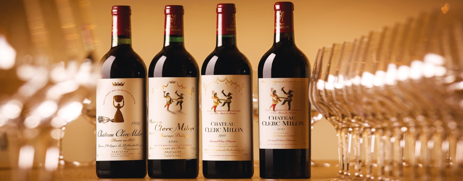Chateau Clerc Milon được chuyển đổi qua nhiều chủ sở hửu đến mức vườn nho ban dầu được chia thành nhiều lô đất với nhiều giấy tờ chủ quyền