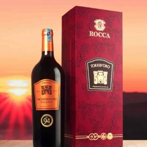 Rượu vang ý Torri doro Negroamaro salento là dòng vang làm nên thương hiệu của nhà rượu Rocca biệt danh “The farmily’s choice”.