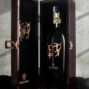 Rượu vang ý Ludi DOCG có màu đỏ ruby. Hương thơm mạnh mẽ của trái cây chín đỏ, quả mâm xôi và quả cam thảo, phức hợp và tinh tế