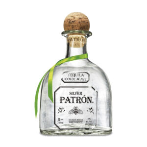 rượu Patron Silver Tequila là dòng rượu tequila cao cấp được sản xuất trên quy mô nhỏ bằng phương pháp thủ công