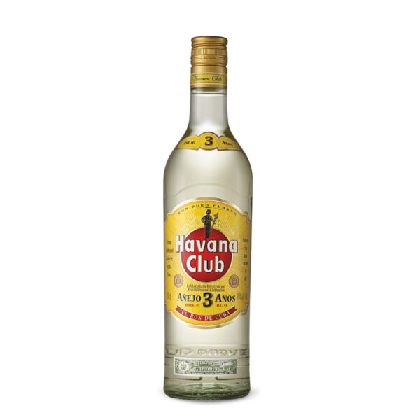 Rượu Havana Club Anejo 3 Anos thường được gọi với cái tên quen thuộc "Havana Club Vàng", có màu vàng rơm nhạt và sáng , quyện sánh