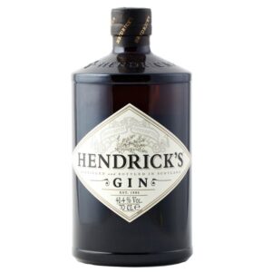 rượu hendrick's là loại rượu được sản Ủ trong các tĩnh bằng đồng và các tĩnh đồng này được ủ bởi các loại thảo mộc