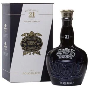 rượu Chivas 21 World Polo là phiên bản giới hạn ra đời để tôn vinh sự kết nối giữa thương hiệu Royal Salute và Polo
