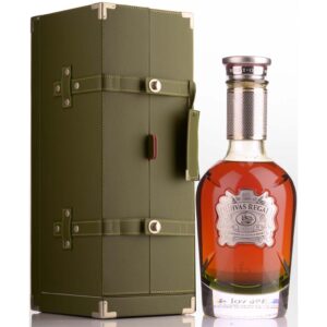Rượu Chivas Icon được tạo thành từ những loại rượu Whisky hiếm nhất và cổ nhất, là đỉnh cao của dòng Chivas Regal