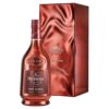 Hennessy VSOP Refik Anadol là phiên bản giới hạn này là sự hợp tác của Hennessy với Refik Anadol – nghệ sĩ truyền thông