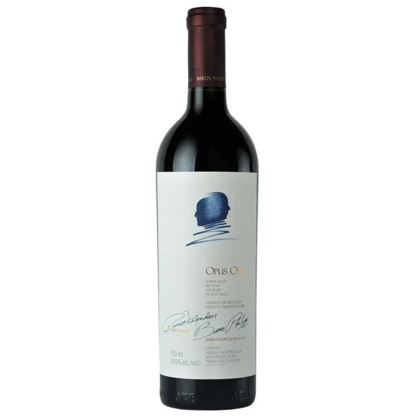 Opus One 2018 được hưởng điều kiện phát triển bình dị với thời tiết phù hợp và nhiệt độ ôn hòa hơn vào năm 2018