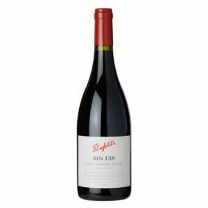 Rượu vang Penfolds Bin 138 Shiraz Grenache Mataro lấy cảm hứng từ các loại rượu của miền Nam Rhône, nơi pha trộn giữa shiraz, grenache và mataro