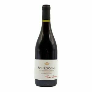 Florent Descombe Bourgogne được sản xuất tại khu vực rượu vang của Burgundy trải dài gần 300 km, từ Joigny ở Yonne đến Mâcon ở Saône et Loire