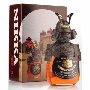 Rượu Nikka Gold Gold Samurai hay còn gọi là rượu Samurai là sản phẩm đặt biệt của nhà rượu whisky Nikka đến từ đất nước mặt trời mọc