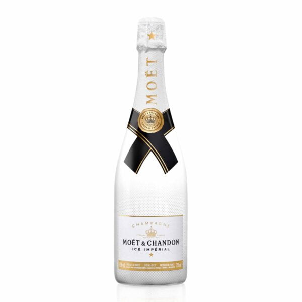 Rượu Champagne Moet Chandon Ice Imperial là loại rượu sâm panh đầu tiên và duy nhất được tạo ra đặc biệt để thưởng thức trên đá