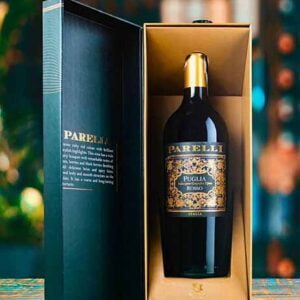 Rượu vang Parelli Puglia IGT Rosso là chai rượu vang đỏ đặt trưng của rượu vang miền nam nước ý Puglia. Rượu có hương trái cây chín , ngọt ngào