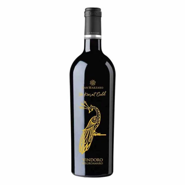 Rượu vang Vindoro 24 Karat Gold là dòng “vang con công” phiên bản giới hạn của rượu vang ý, được đánh giá là viên ngọc từ mảnh đất cổ vùng Nam Ý.