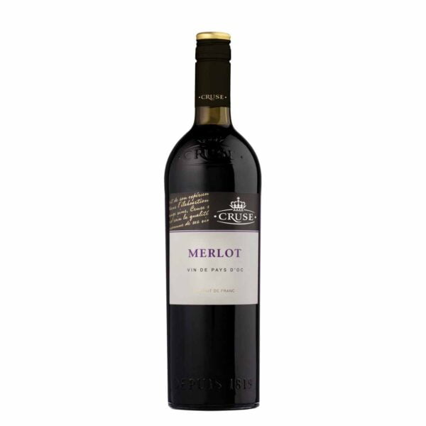 Rượu vang Cruse Merlot là dòng rượu vang pháp cấp độ Pays D'oc được lên men từ giống nho cổ điển đặc trưng của vùng Bordeaux là Merlot