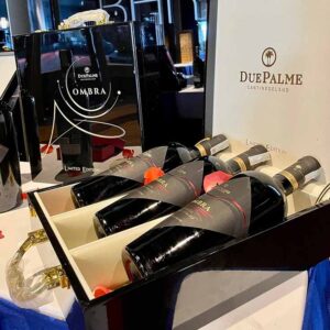 Rượu vang Due Palme Ombra Primitivo Di Manduria DOP Limited Edition là kiệt tác tinh tế của giống nho Primitivo đến từ nhà rượu Due Palme.