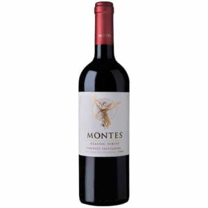 Rượu vang Montes Classic Series Cabernet Sauvignon là đại sứ thực sự của nhà Montes, đại diện cho giá trị vượt trội mà Chile có thể mang lại