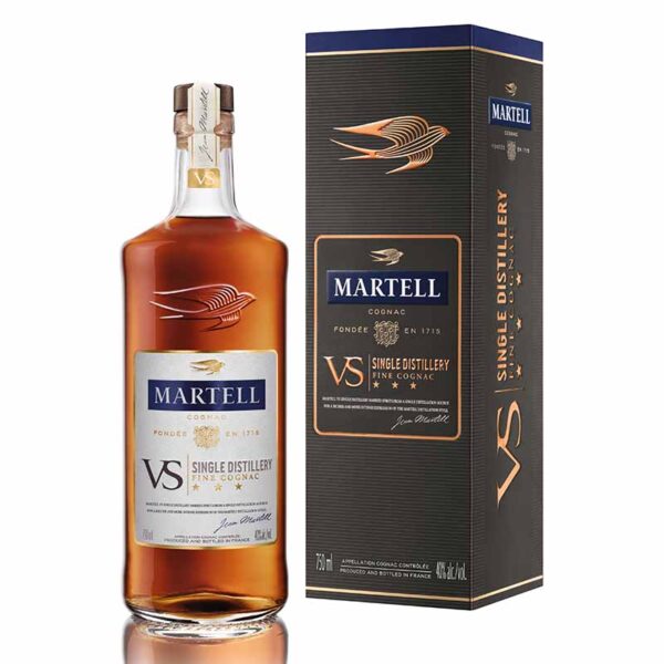 Rượu Martell VS Cognac ✳️✳️✳️ là một trong số sản phẩm của nhà Martell sản xuất rượu cognac lớn chuyên chưng cất rượu vang trong suốt