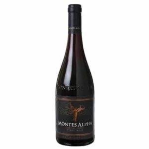 Rượu vang Montes Alpha Special Cuvee Pinot Noir là một cột mốc quan trọng mới xuất hiện nhờ thử thách tự đặt ra của nhà rượu Montes