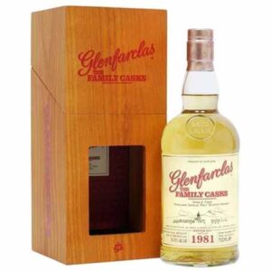 Rượu Glenfarclas 1981 The Family Casks