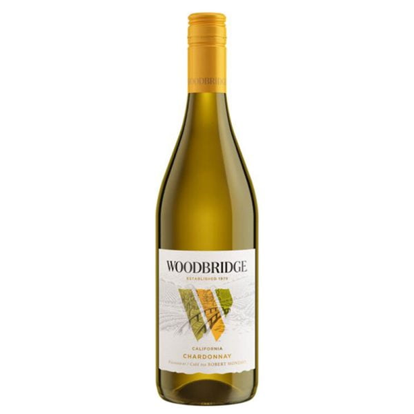 Rượu vang Woodbridge Chardonnay